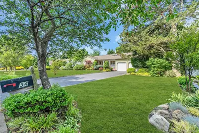 34 Aberdeen Road, Smithtown, NY 11787 - Photo 2