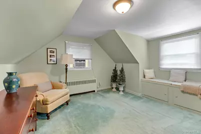 197 Walker Street, West Babylon, NY 11704 - Photo 18