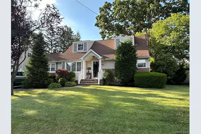 197 Walker Street, West Babylon, NY 11704 - Photo 2
