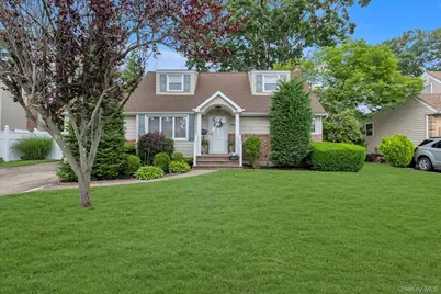197 Walker Street, West Babylon, NY 11704 - Photo 1