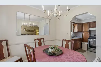 65 Stewart Avenue, Garden City, NY 11530 - Photo 14