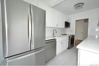 1 Broad Parkway #5R, White Plains, NY 10601 - Photo 16