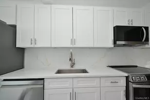 1 Broad Pkwy, White Plains, NY 10601 - Photo 14
