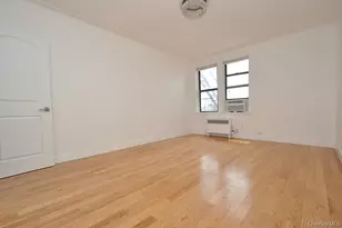 1 Broad Pkwy, White Plains, NY 10601 - Photo 20