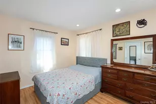 110 Franklin Ave, East Northport, NY 11731 - Photo 10