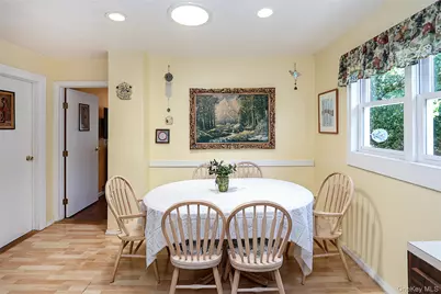 110 Franklin Avenue, East Northport, NY 11731 - Photo 6
