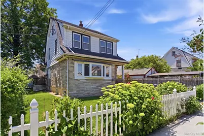 22412 92nd Avenue, Queens Village, NY 11428 - Photo 2