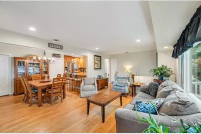 1 Pioneer Boulevard, Huntington Station, NY 11746 - Photo 14