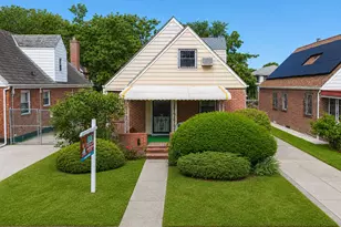 76-18 172nd St, Fresh Meadows, NY 11366 - Photo 1