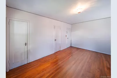 7618 172nd Street, Fresh Meadows, NY 11366 - Photo 12
