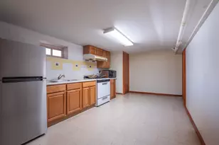 76-18 172nd St, Fresh Meadows, NY 11366 - Photo 18
