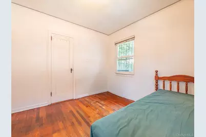 7618 172nd Street, Fresh Meadows, NY 11366 - Photo 14