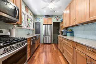 323 E Walnut St, Long Beach, NY 11561 - Photo 8