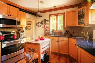 330 S Country Rd, Brookhaven, NY 11719 - Photo 14