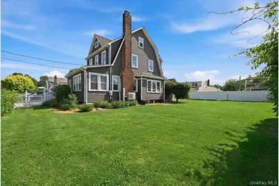 11 Moeller Street, Hicksville, NY 11801 - Photo 26