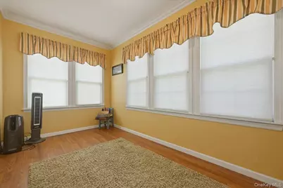 11 Moeller Street, Hicksville, NY 11801 - Photo 8