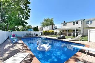3680 Stokes Ave, Bethpage, NY 11714 - Photo 24