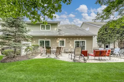 38 Westminster Way, Pomona, NY 10970 - Photo 2