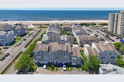 7305 Lighthouse Drive, Arverne, NY 11692 - Photo 4