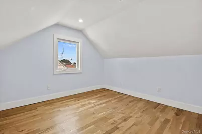27 Circle Drive, Hempstead, NY 11550 - Photo 26