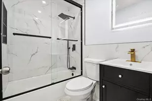 27 Circle Dr, Hempstead, NY 11550 - Photo 20
