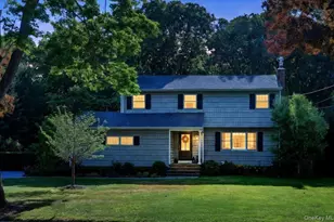 57 Hillside Ave, Saint James, NY 11780 - Photo 2
