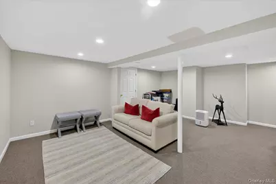 57 Hillside Avenue, Saint James, NY 11780 - Photo 22