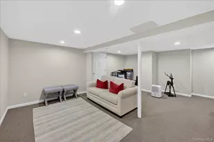 57 Hillside Ave, Saint James, NY 11780 - Photo 22