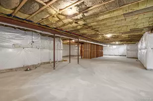 1 Levitow Ct, Dix Hills, NY 11746 - Photo 48