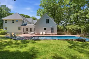43 Gardiners Bay Dr, Shelter Island, NY 11964 - Photo 2