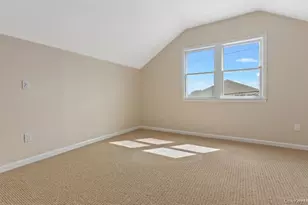 254 Arthur St, Freeport, NY 11520 - Photo 6