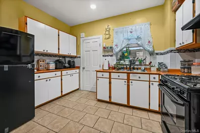 11518 146th Street, Jamaica, NY 11436 - Photo 6