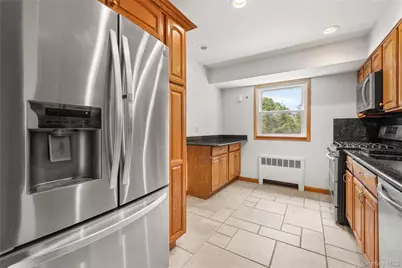 80 N Pine Street, Massapequa, NY 11758 - Photo 6