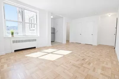 30-11 Parsons Boulevard #2T, Flushing, NY 11354 - Photo 10