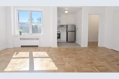 30-11 Parsons Boulevard #2T, Flushing, NY 11354 - Photo 12