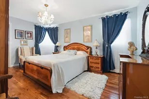 153 Davison Ave, Lynbrook, NY 11563 - Photo 22