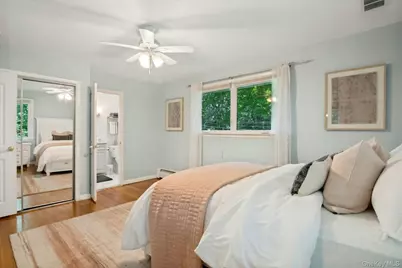 15 Deerfield Lane S, Pleasantville, NY 10570 - Photo 14