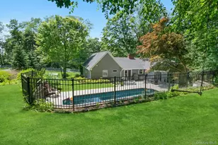 15 Deerfield Ln S, Pleasantville, NY 10570 - Photo 40