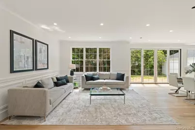 96 Shadyside Avenue, Port Washington, NY 11050 - Photo 6