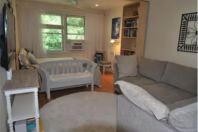 4 Stokes Road #2C, Yonkers, NY 10710 - Photo 4