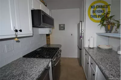 4 Stokes Road #2C, Yonkers, NY 10710 - Photo 10