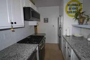 4 Stokes Rd, Yonkers, NY 10710 - Photo 10