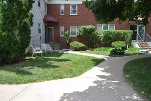 4 Stokes Rd, Yonkers, NY 10710 - Photo 20