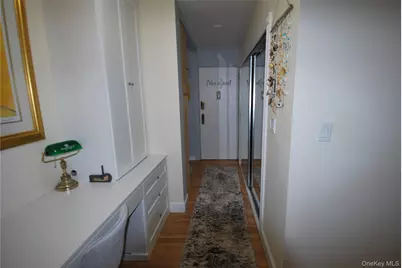 4 Stokes Road #2C, Yonkers, NY 10710 - Photo 2