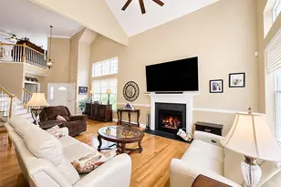 27 Toni Ct, Center Moriches, NY 11934 - Photo 6
