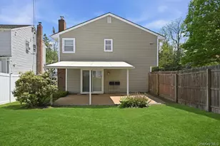 448 Lenox Rd, Huntington Station, NY 11746 - Photo 30