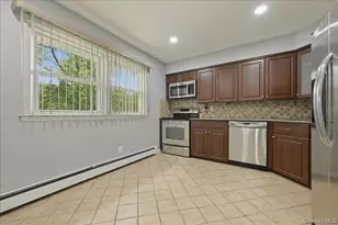 448 Lenox Rd, Huntington Station, NY 11746 - Photo 10