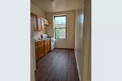 440 E 186th St, Bronx, NY 10458 - Photo 6