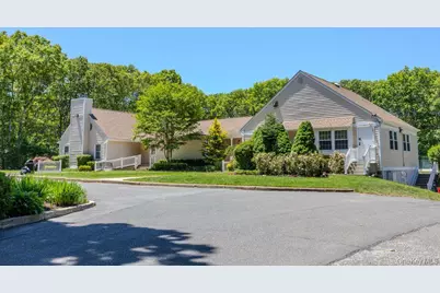 29 Hancock, Yaphank, NY 11980 - Photo 24
