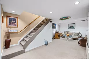 29 Hancock, Yaphank, NY 11980 - Photo 18